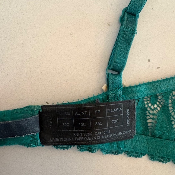 Lingerie Bundle - Picture 8 of 16